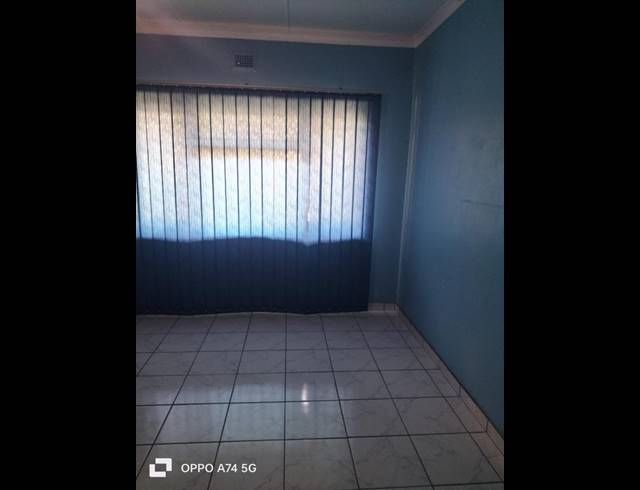 3 BEDROOM PROPERTY TO RENT IN ARBORETUM